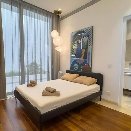빌라 Luxury With Pool Near Beaches And Harbor 파포스