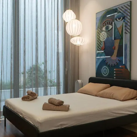 Luxury With Pool Near Beaches And Harbor *
