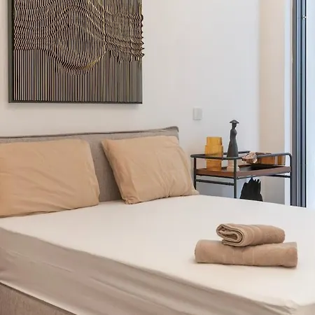 Luxury With Pool Near Beaches And Harbor *